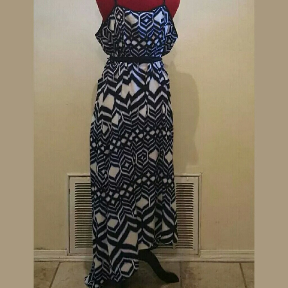 Lane Bryant Summer Maxi Dress W/ Asymmetrical Hem - Picture 8 of 8